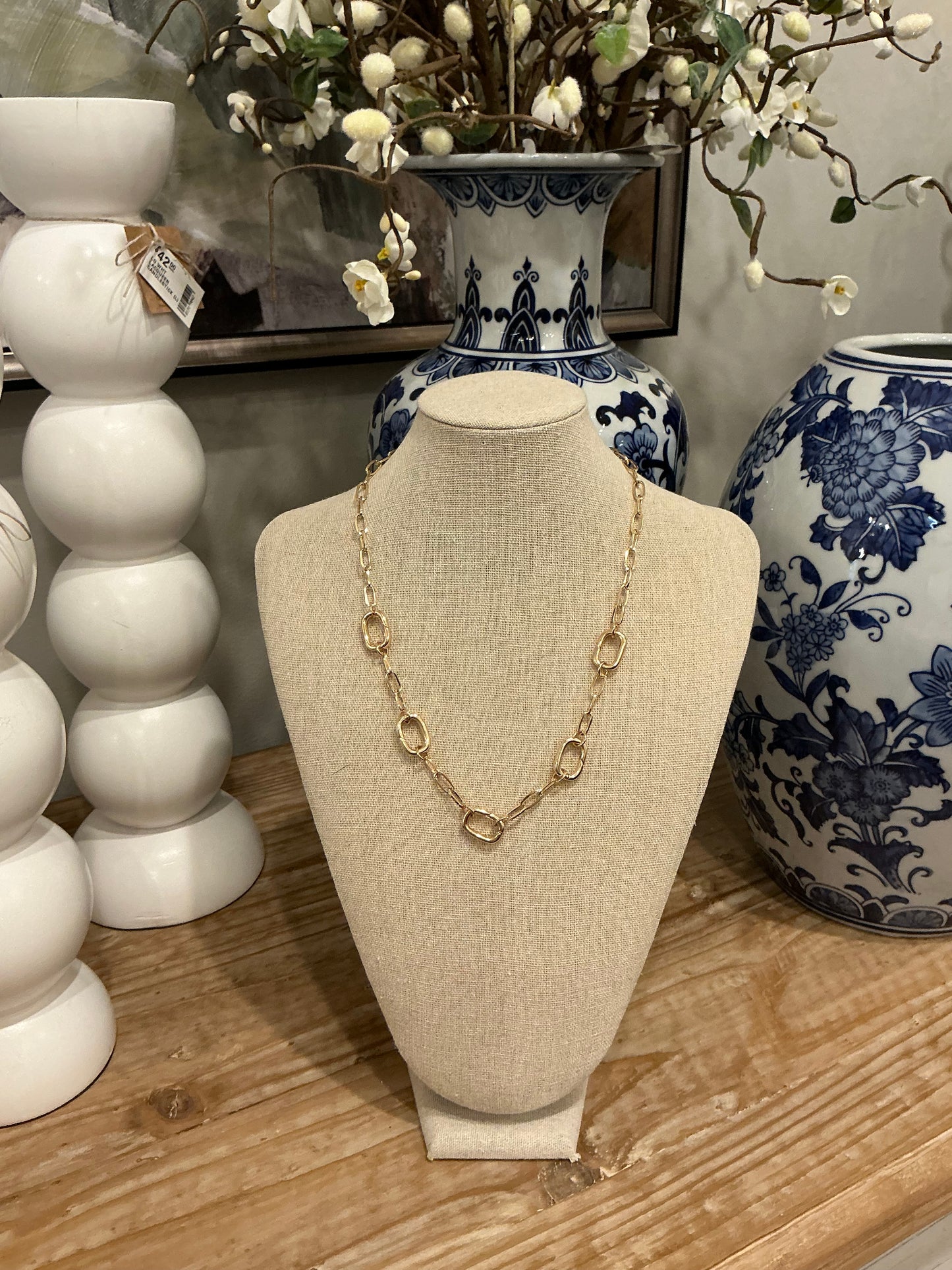 AVERY MULTI CHARM COLLECTOR NECK