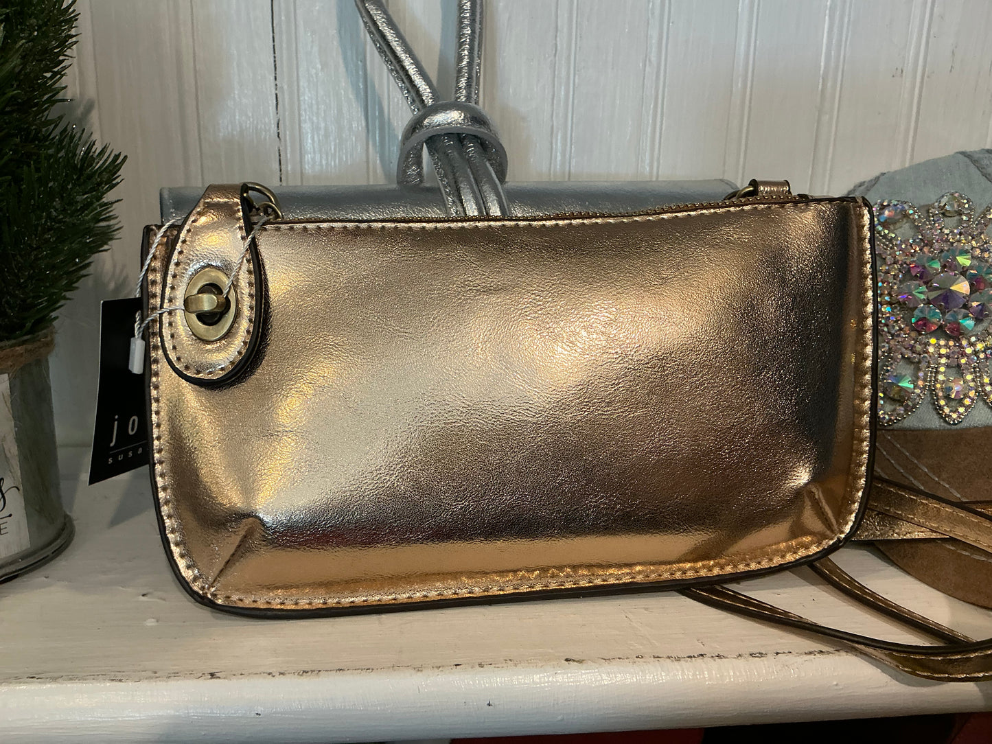 MINI C/BODY WRISTLET