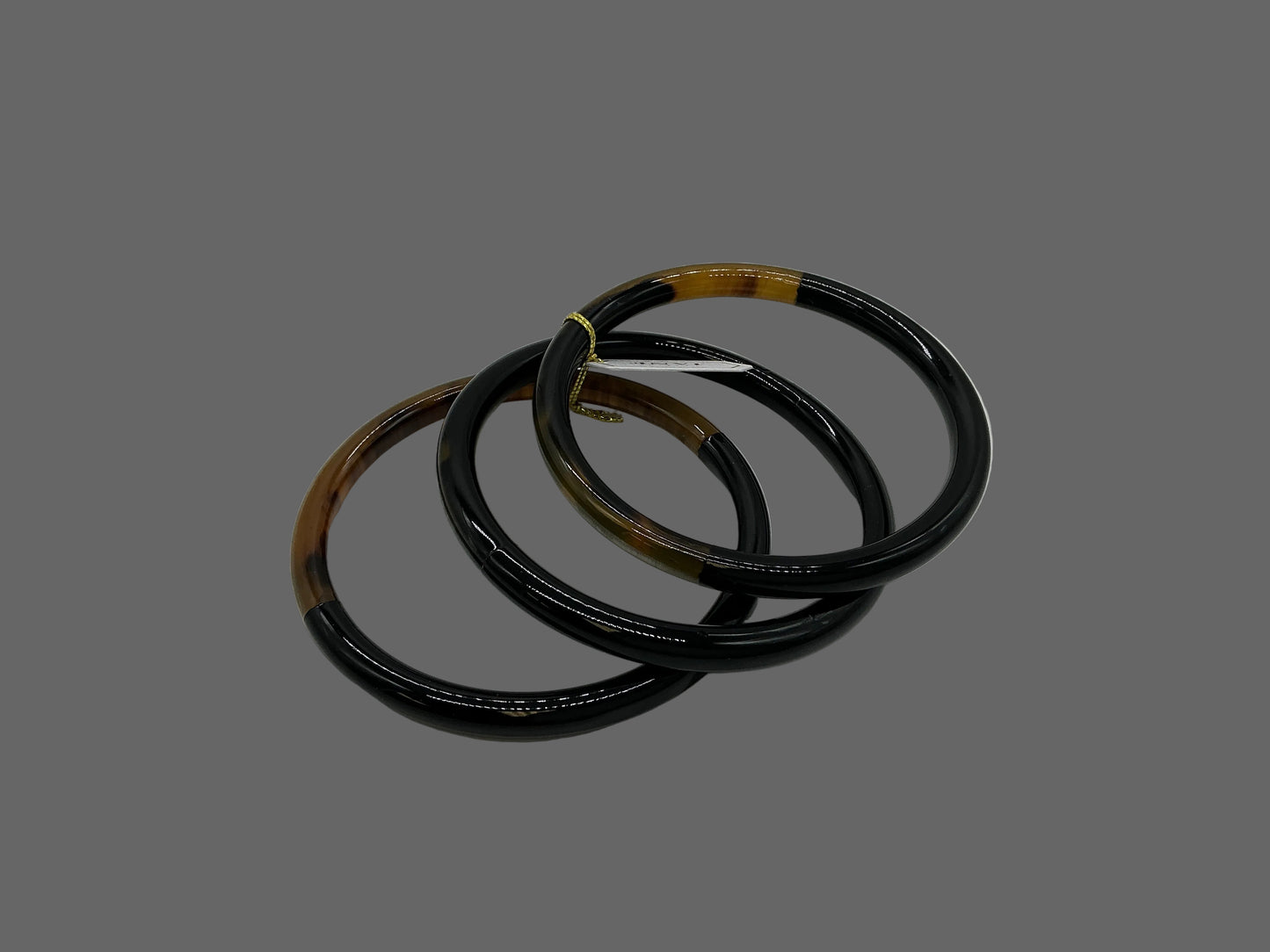 LACQUERED NATURAL BANGLE SET