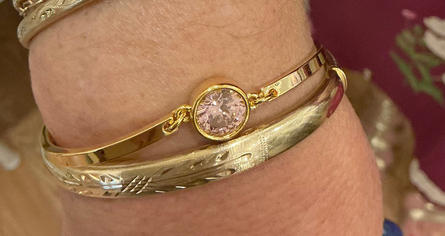 18K JEWEL CURVED BRACLET