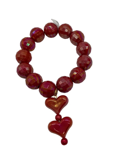 RED IRIDESCENT BRACELET WITH CHARM