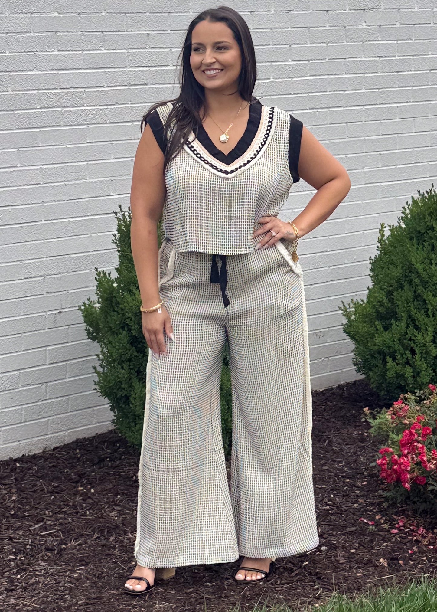Modern Muse Sleeveless Crop Set