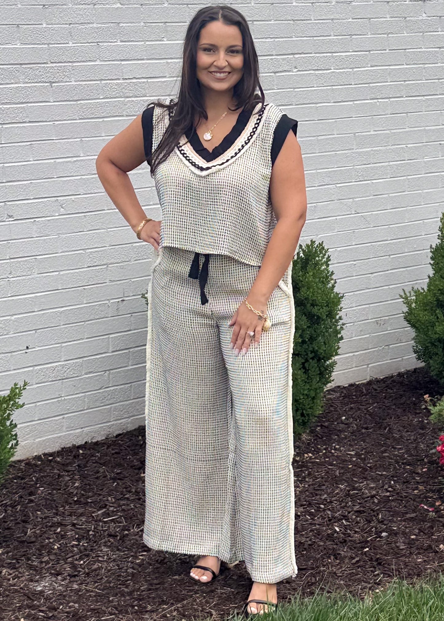 Modern Muse Sleeveless Crop Set
