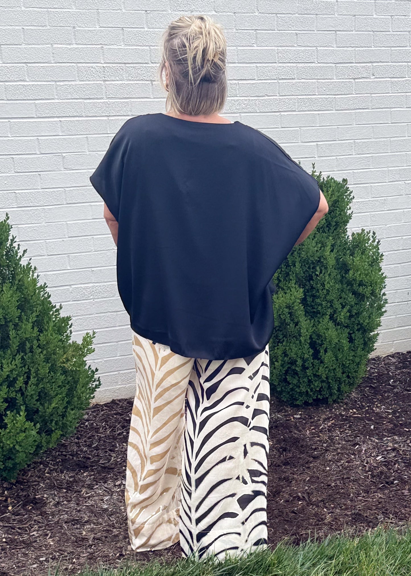 Soft Horizon High-Low Blouse