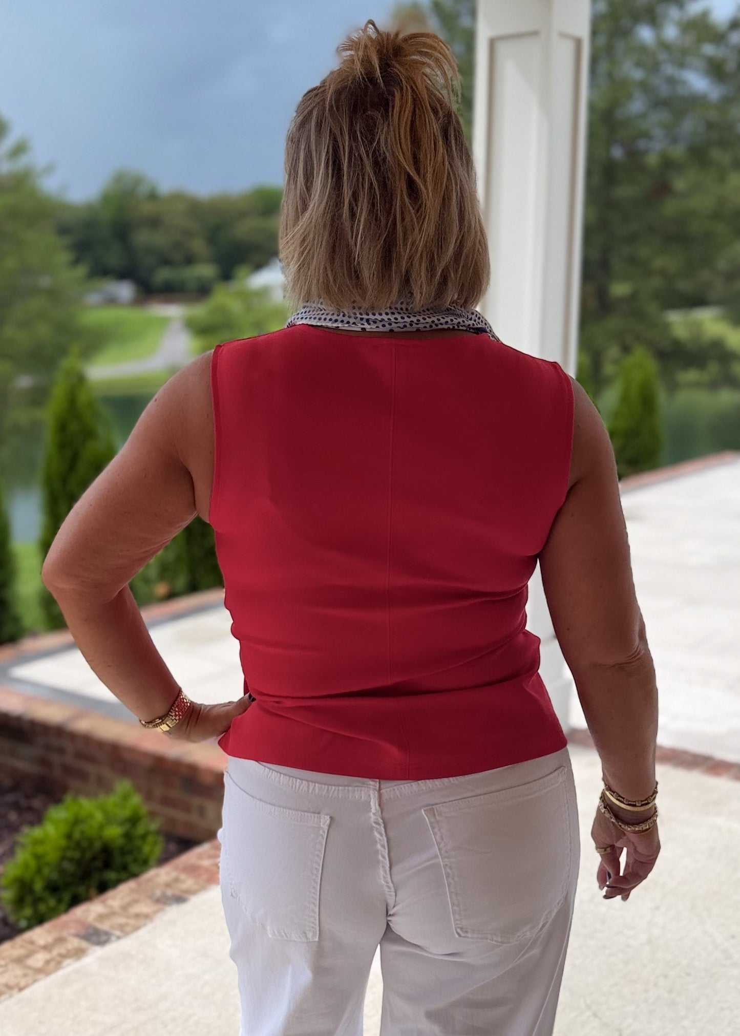Elevated Essential Side Knot Tank