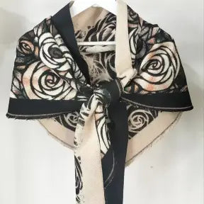 Rose Pattern Triangle Scarf