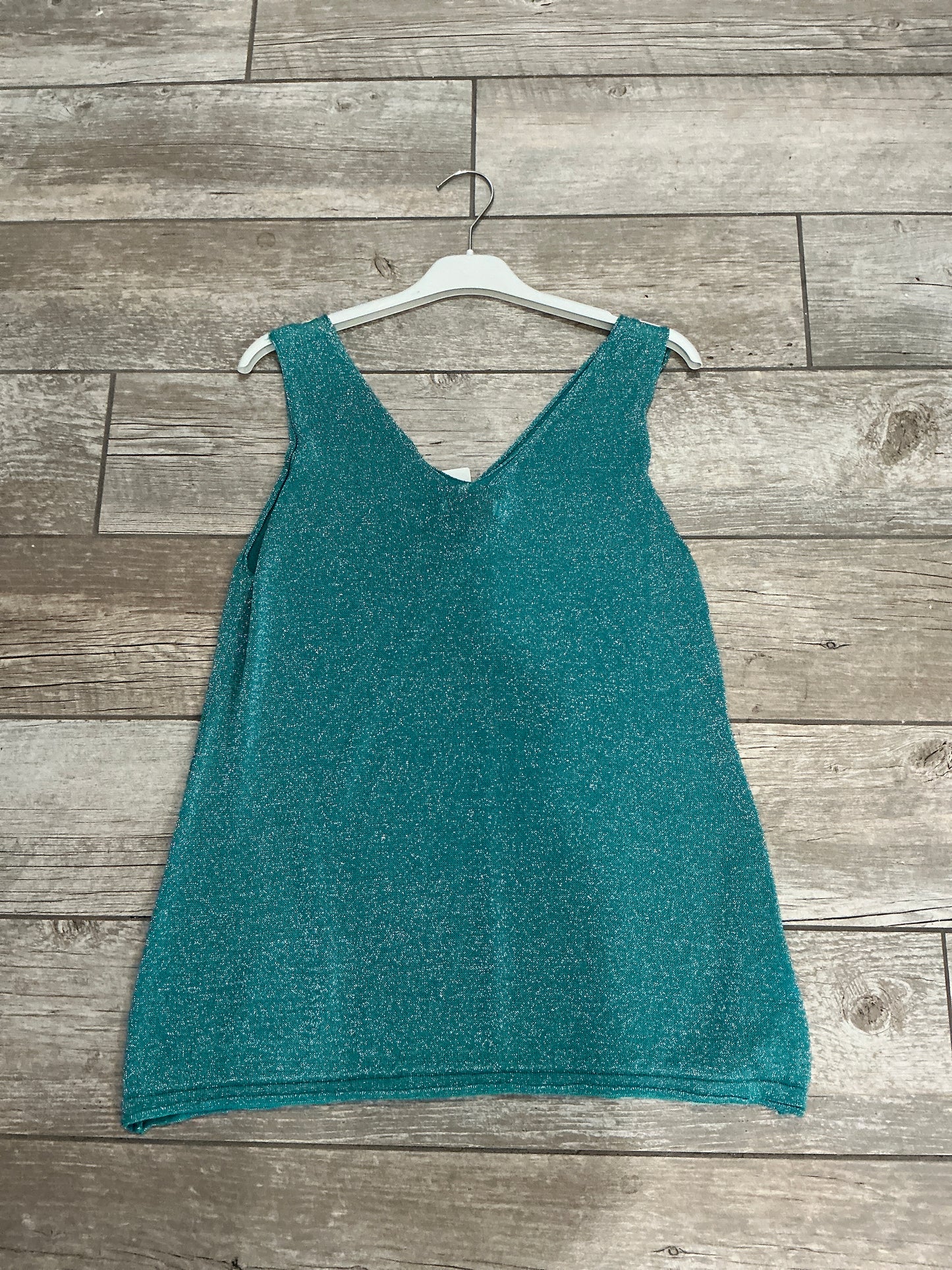 SHIMMERY DOUBLE V-NECK TANK(1946