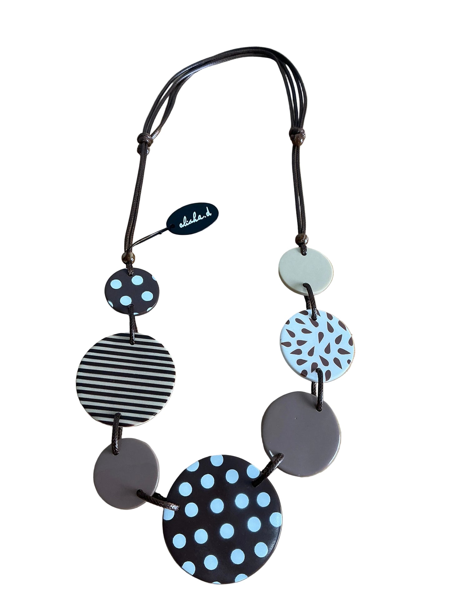 Playful Contrast Pendant Adjustable Necklace