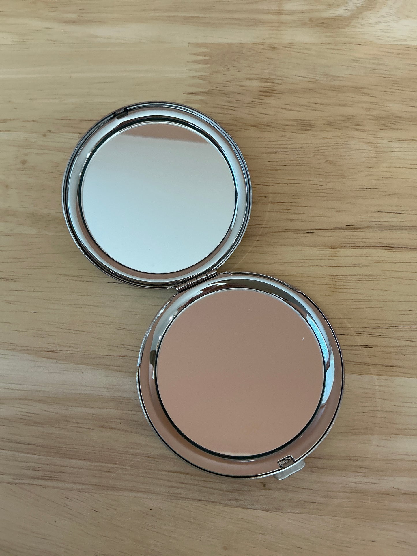 SIL/ENML JOYFUL HEART COMPACT