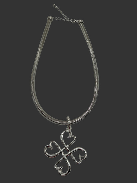 SILVER CHOKER WITH SILVER HEART CHARM