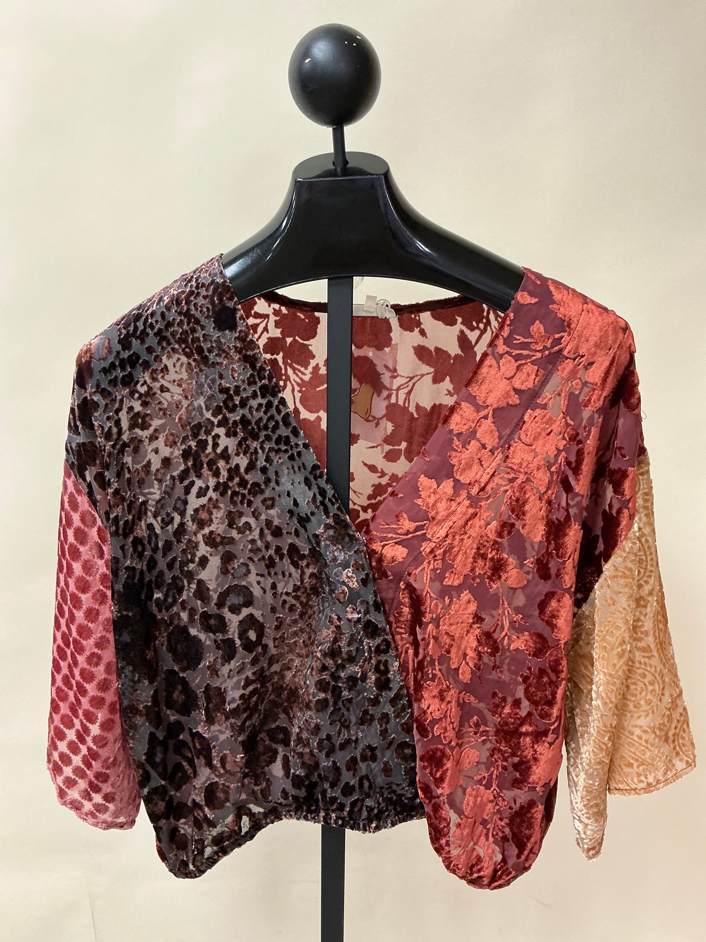 CRIMSON LUXE CROPPED BLOUSE-PP