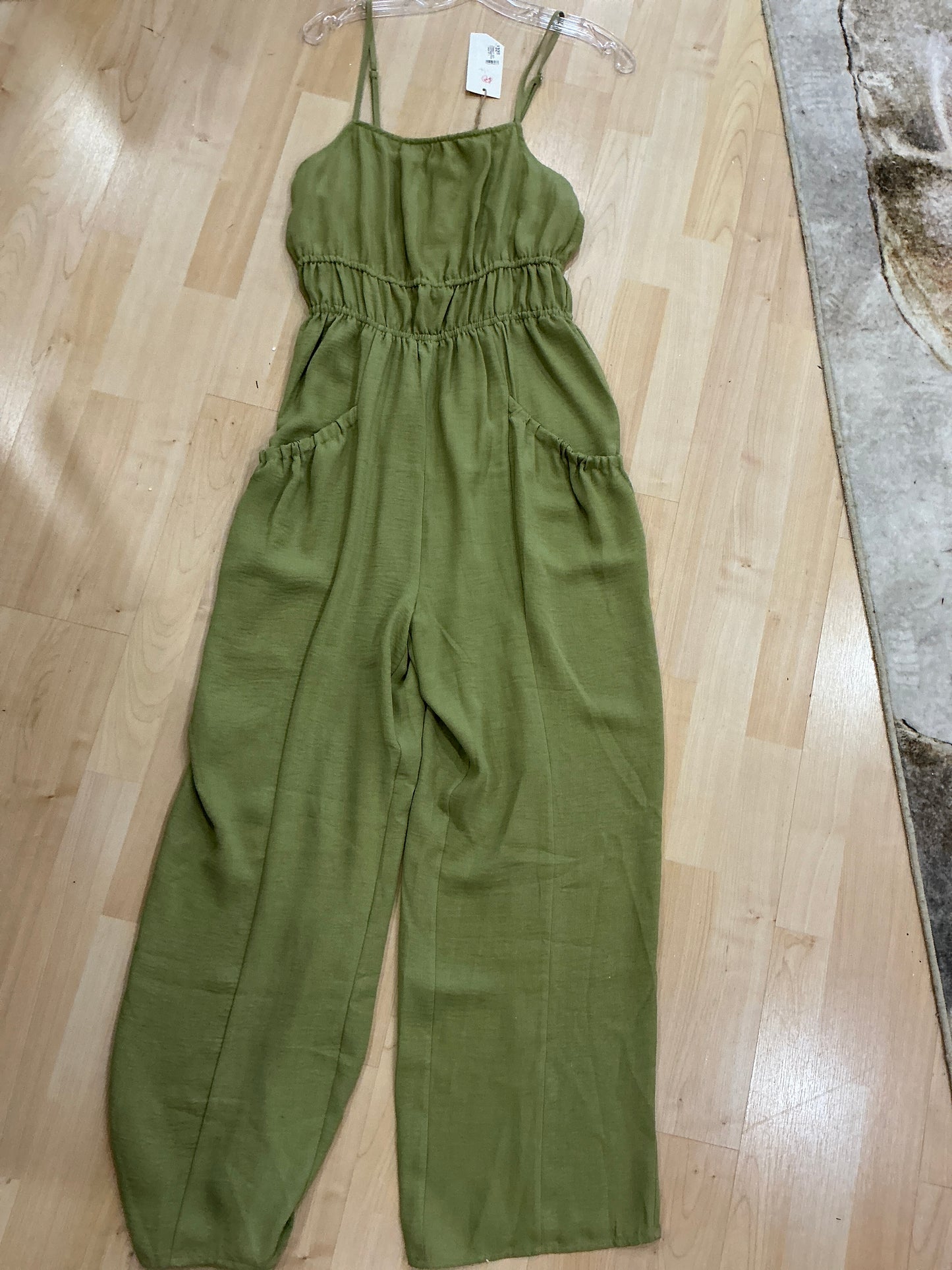 JUMPSUIT W/POCKETS