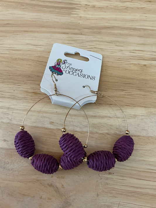 LARGE WIRE HOOP EARRING