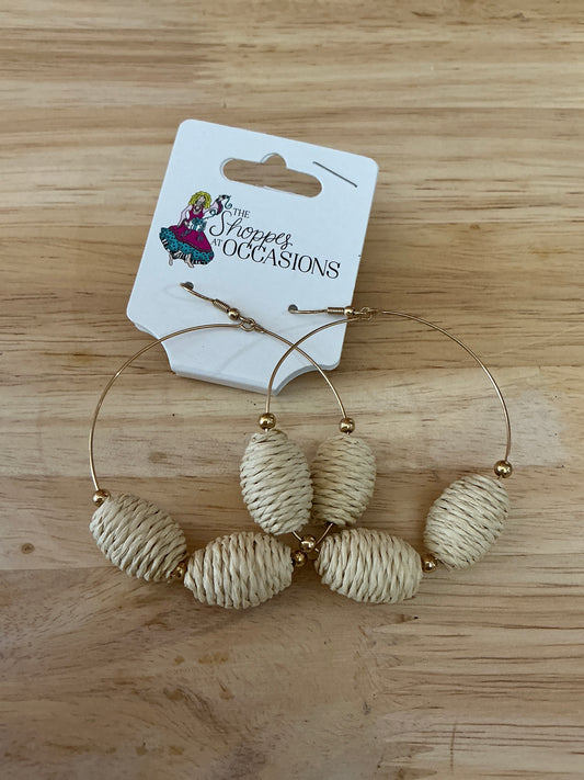 LARGE WIRE HOOP EARRING